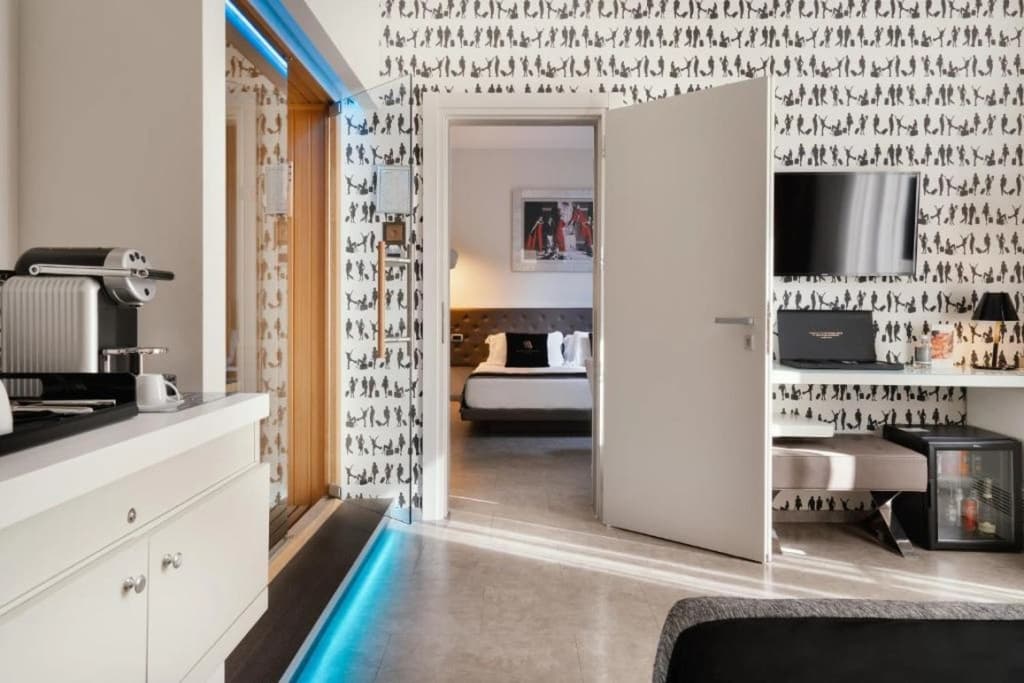 Montenapoleone Suites - photo 33