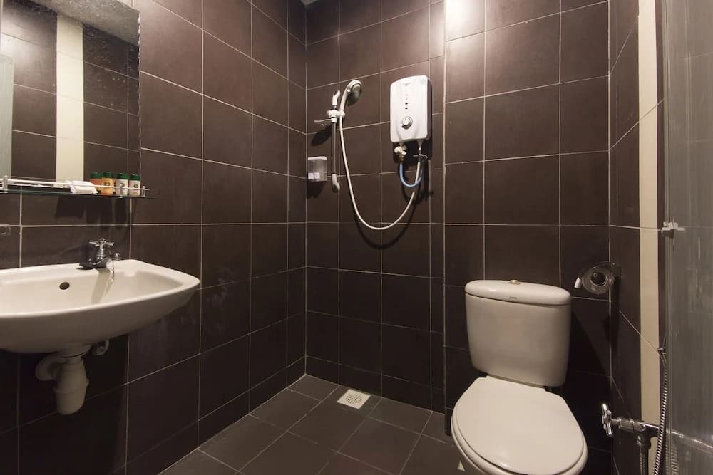 OYO 182 Simms Grand INN - photo 4