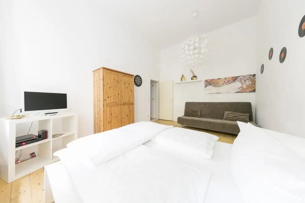 Apartments In Friedrichshain - photo 5