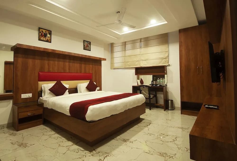 Hotel Urban Luxury - photo 4