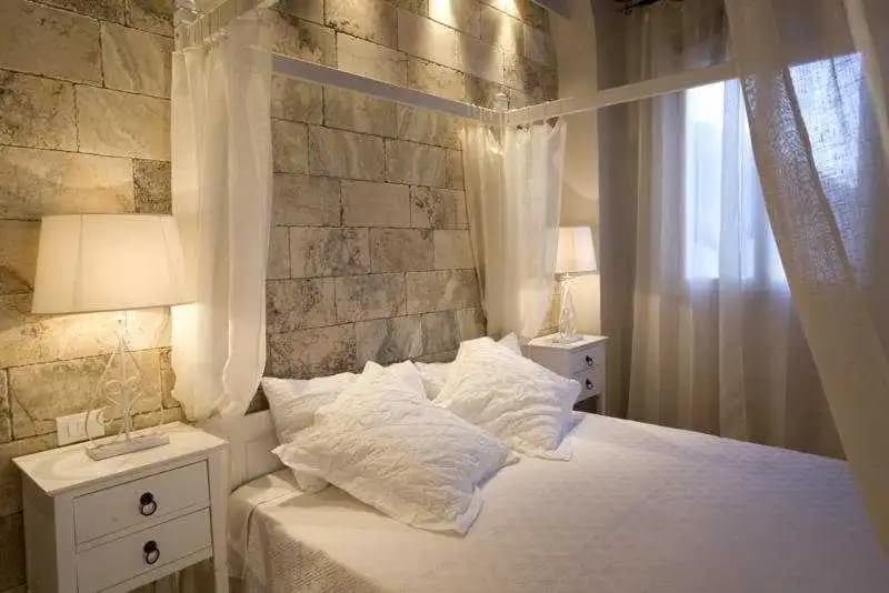 Luxury Suites - main photo