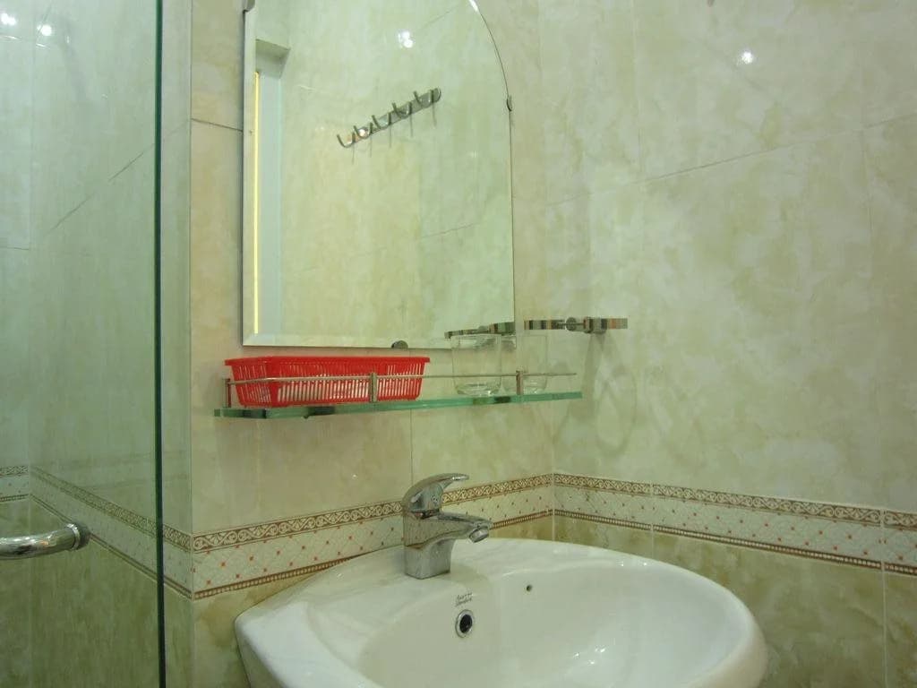 Green Ruby Hotel - photo 8