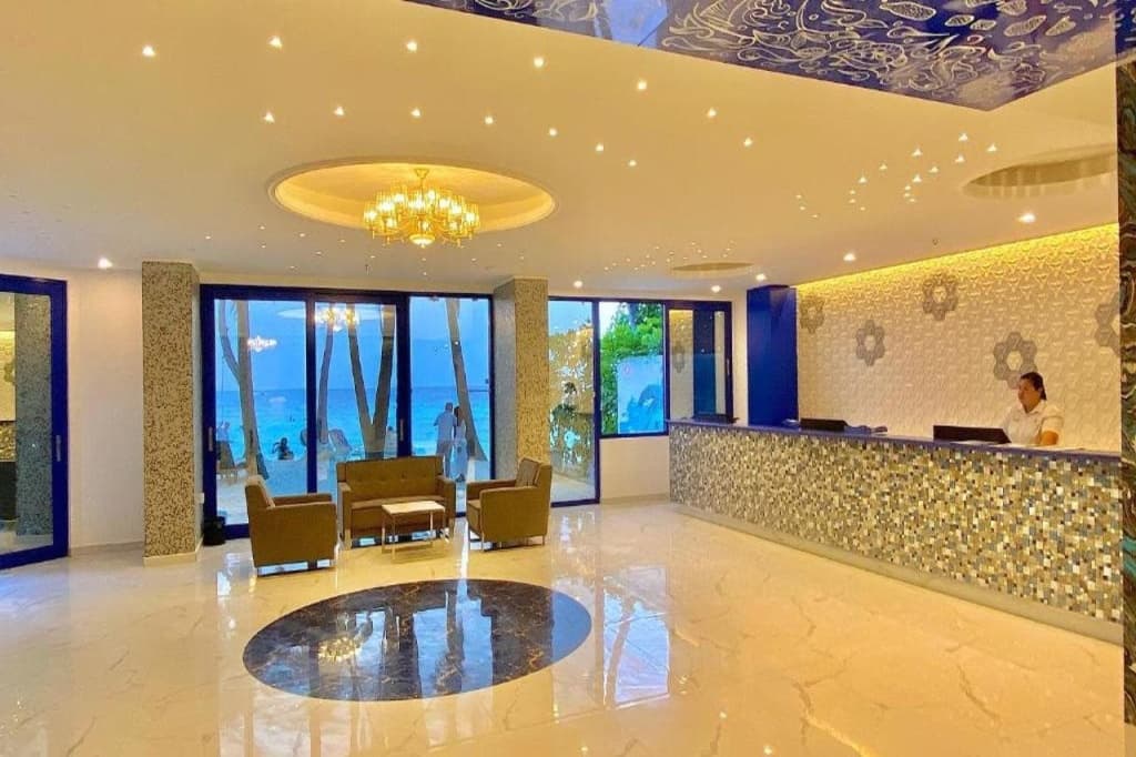 Kaani Palm Beach - photo 2