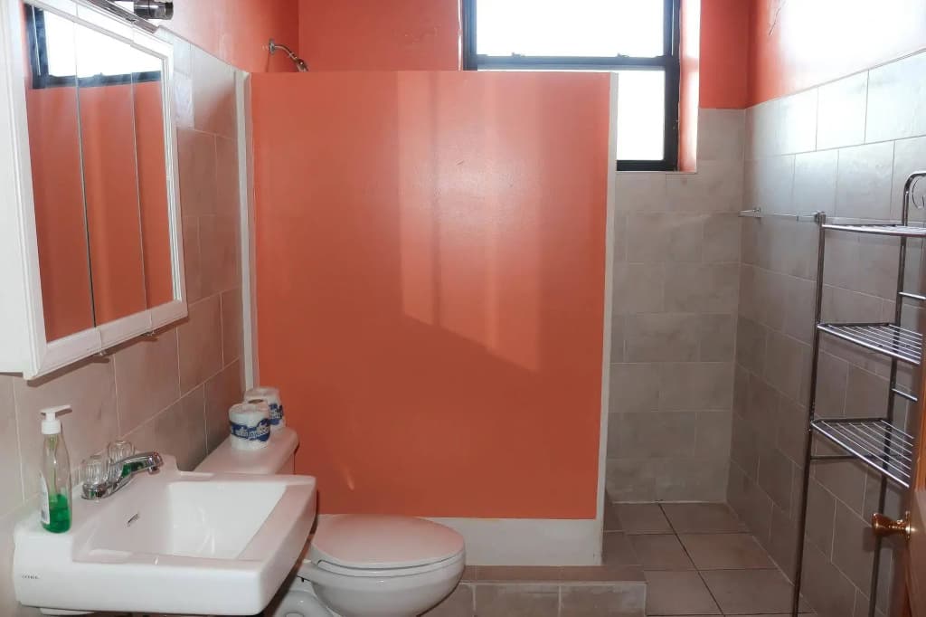 NY Moore Hostel - photo 9