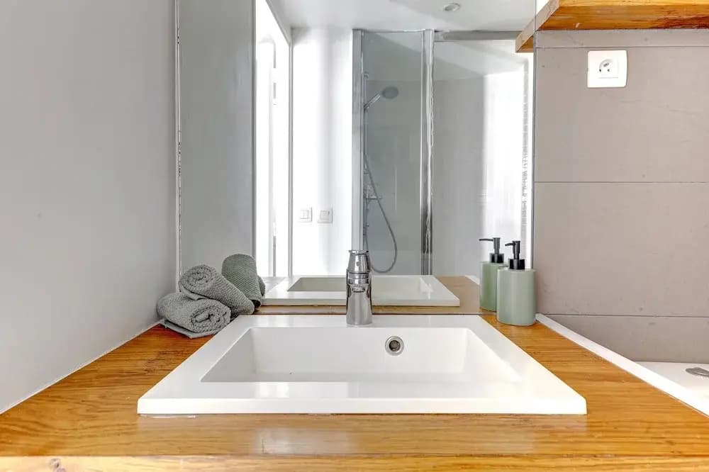 Bright 1BR by Palais Garnier - photo 8