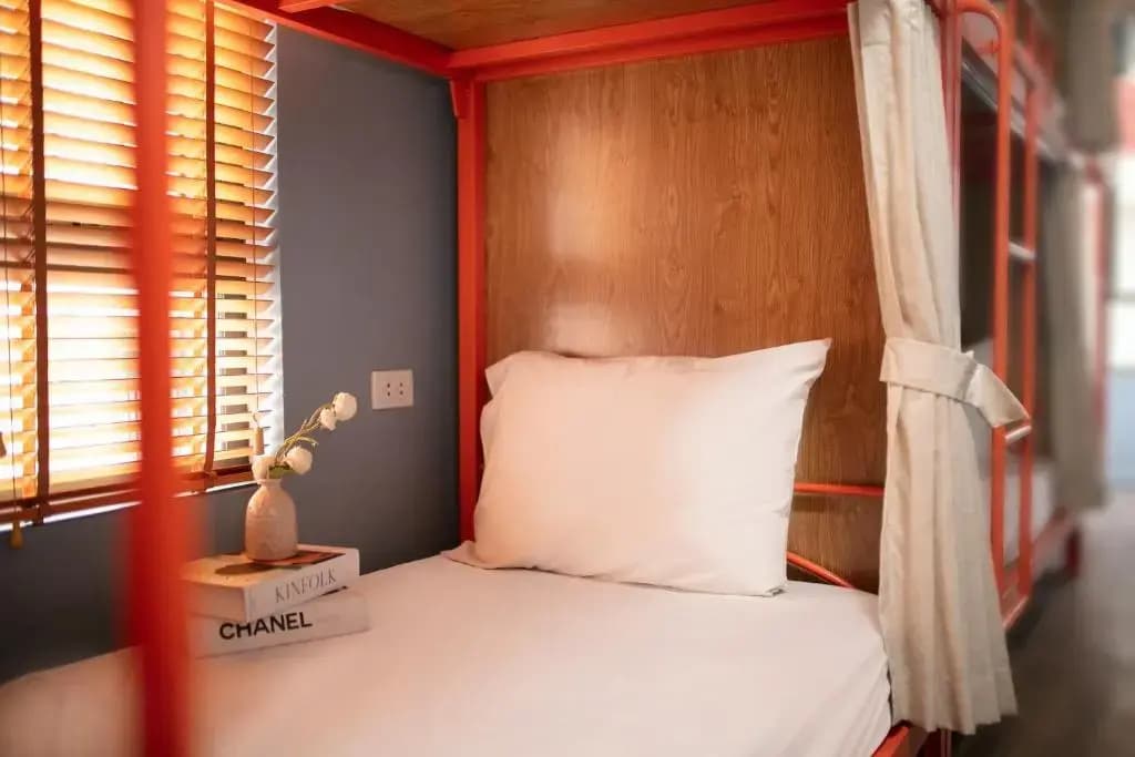 Hanoi Backpackers Hostel & Rooftop bar - photo 4