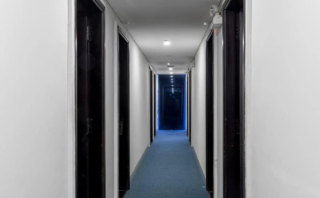 Bantique Hotel - photo 14