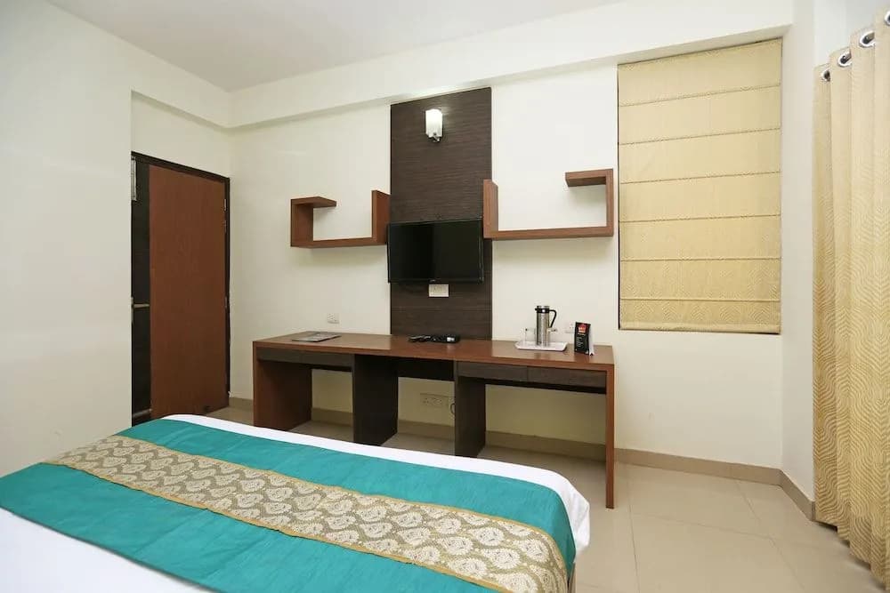 Capital O 8481 Le Tara Residency - photo 5