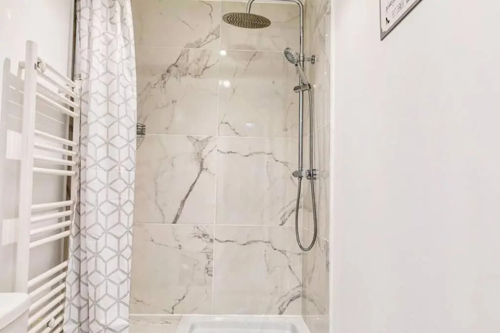 Appartement Familial proche Saint-Lazare - 6P - photo 7
