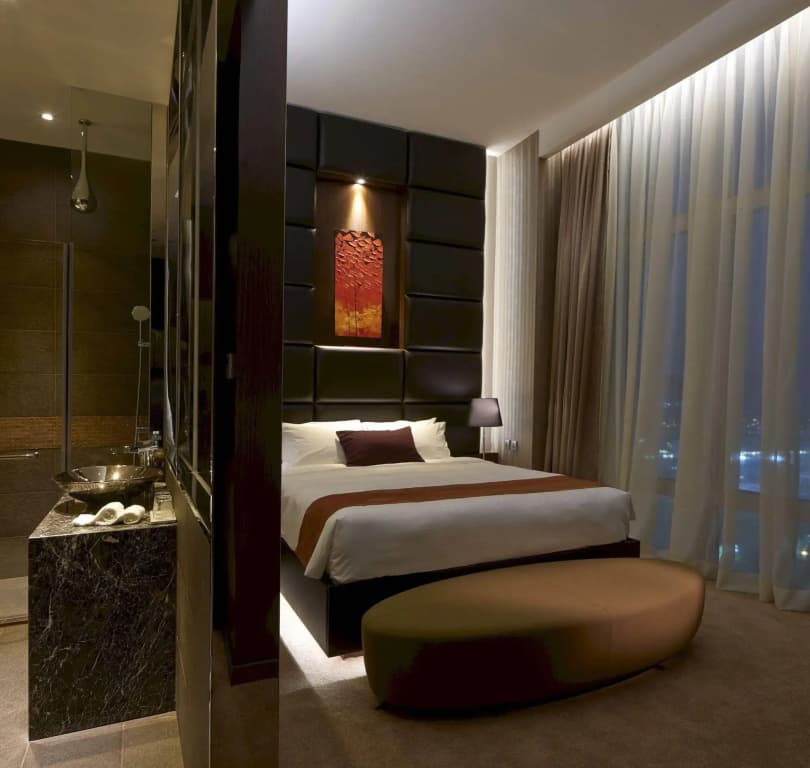 Crafa Harbour Hotel - photo 5