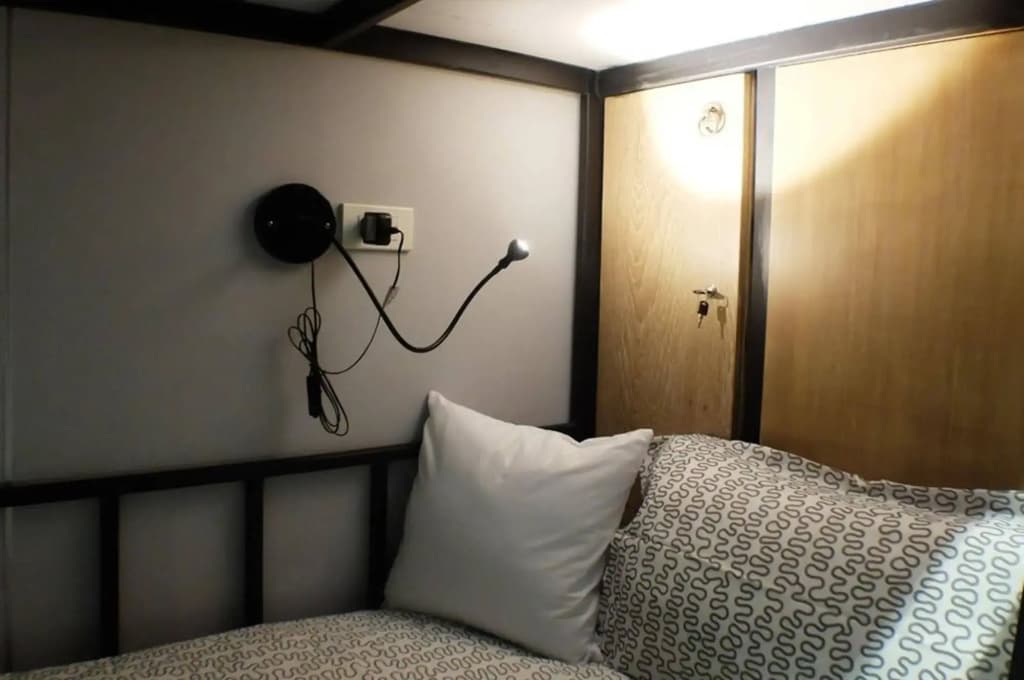 Pillow Land Onnut - photo 7