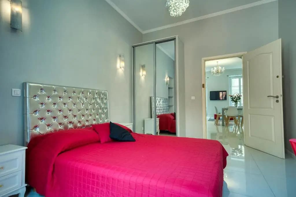 Lusso 5 beds Central Apartment - main photo