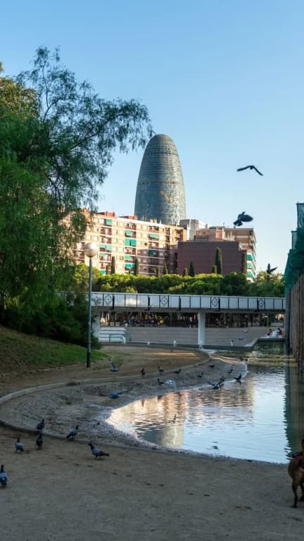 Limehome Barcelona Carrer de Besalú 82 - photo 31