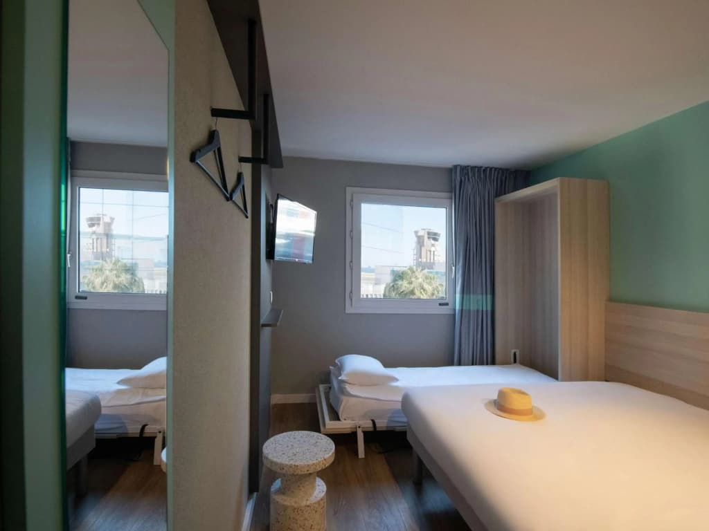 ibis budget Nice Aeroport Promenade des Anglais - photo 23