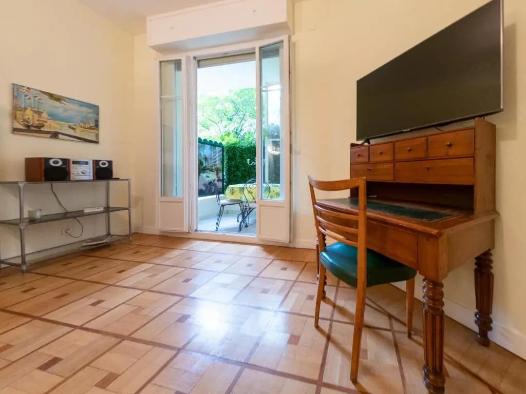 BH - RIVIERA CAPITOL - Luxury 2 Rooms 4 People - photo 3