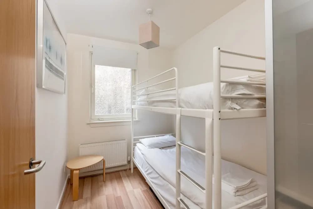 Silver Lining - Grassmarket Apartments - photo 3