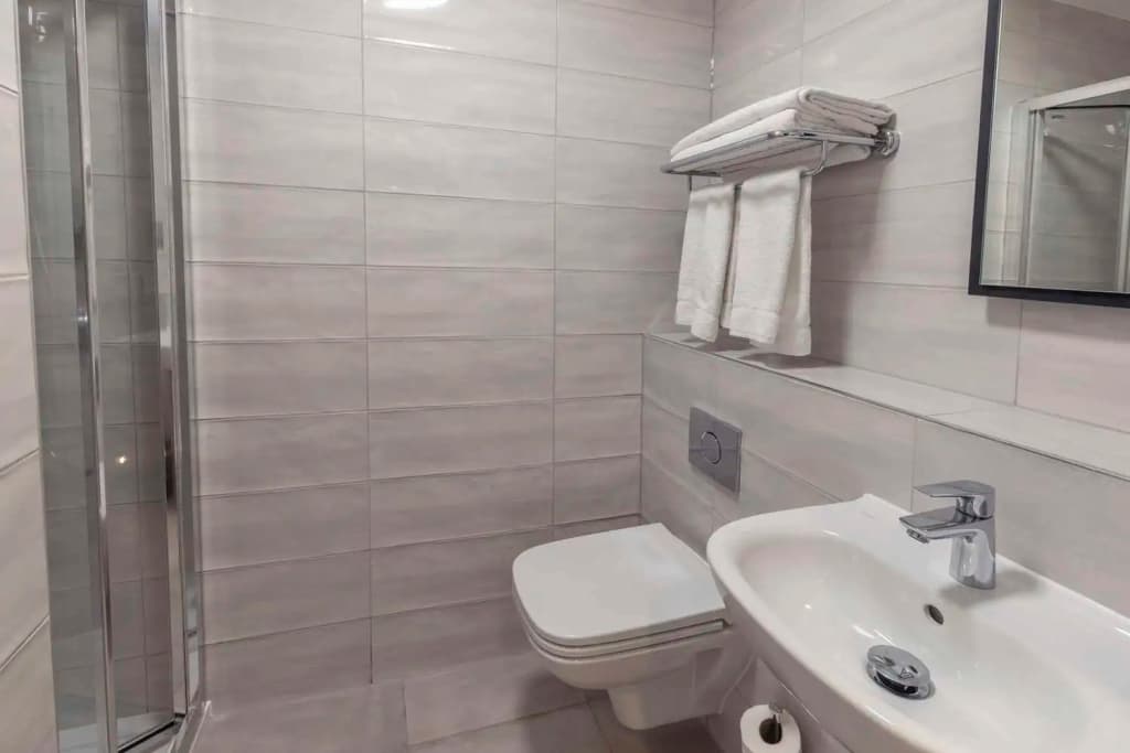 Four Points Flex by Sheraton London Kensington Olympia Hotel - photo 8