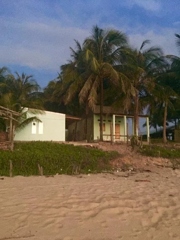 Tommys Beach House - photo 4