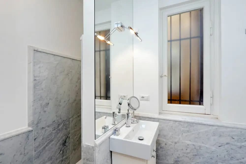 Prestigious Apartment Via Veneto - photo 9