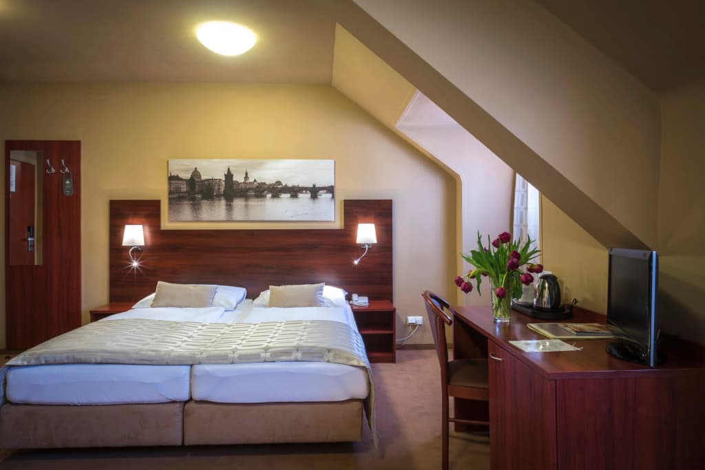 Pytloun Kampa Garden Hotel Prague - photo 2