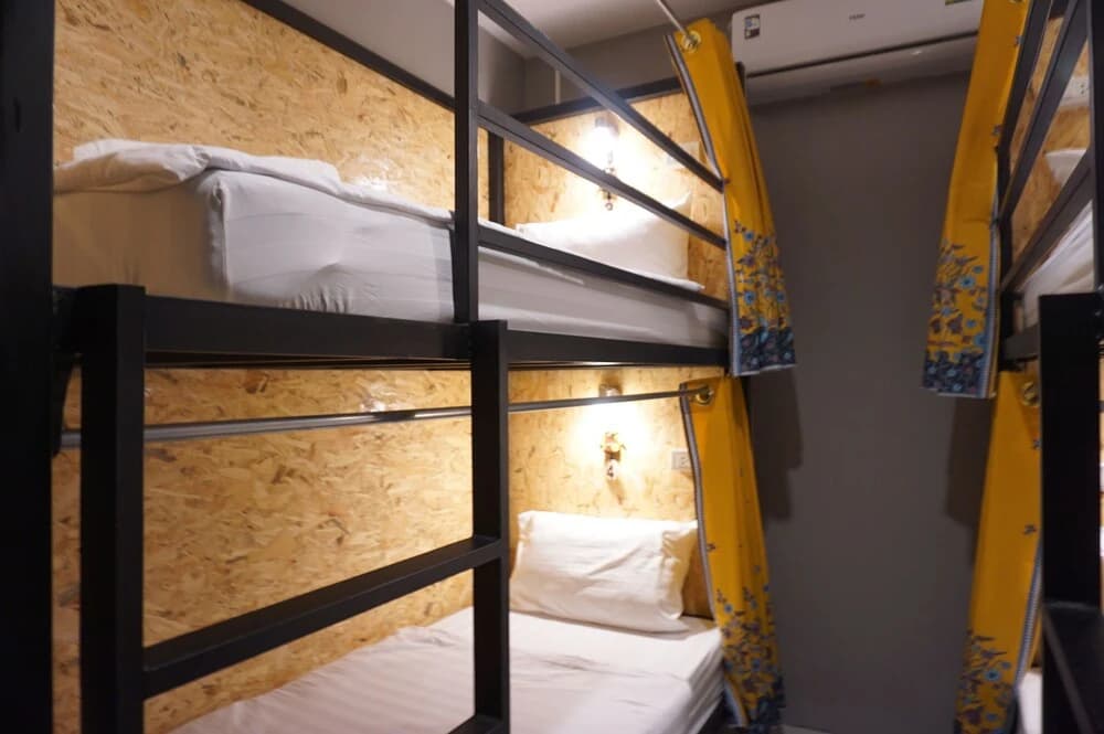 Ok Chic Phuket Hostel - photo 5