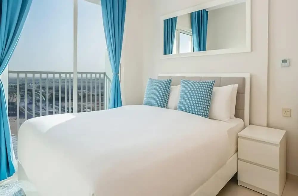 Elegant 2BRApt In Damac Hills 2 - photo 5