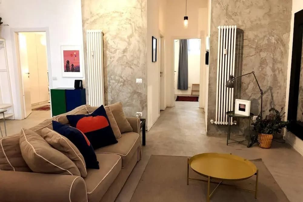 Inviting 2-bed Apartment in Milano - photo 32