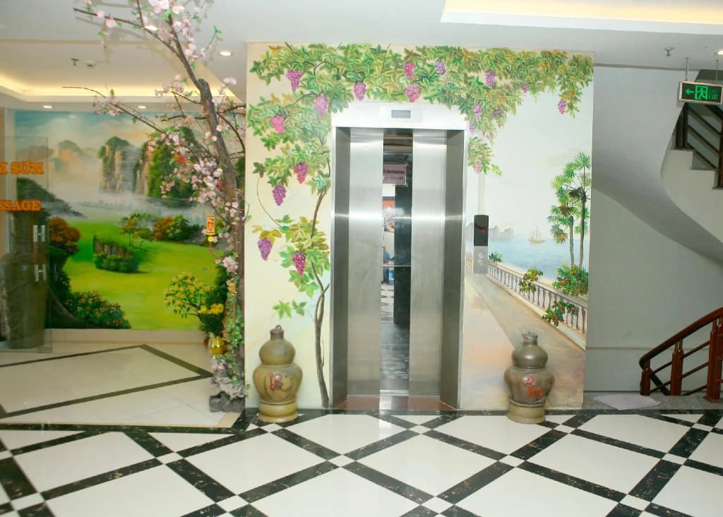 Nam Son Hotel - photo 7