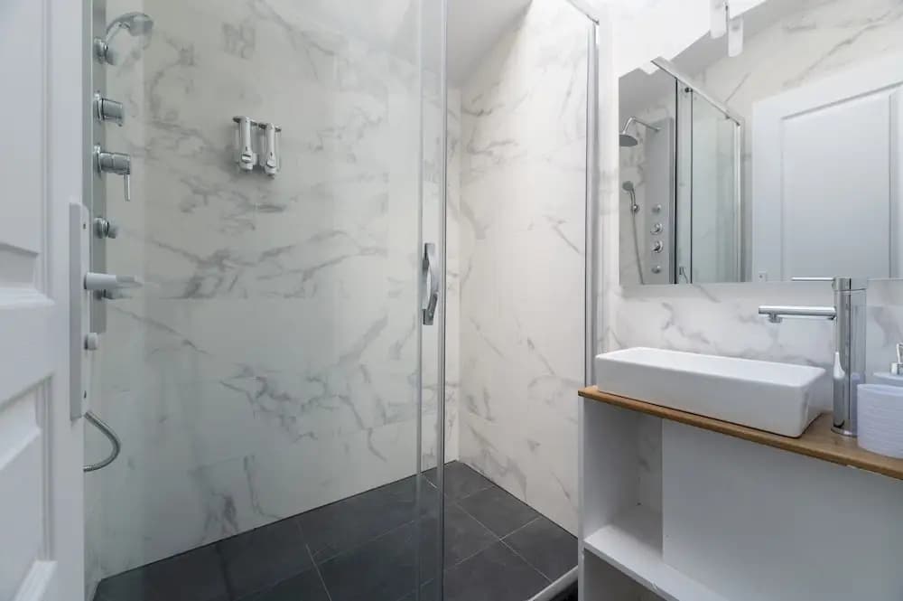Suite Angel Great Apt Best Loc - photo 6