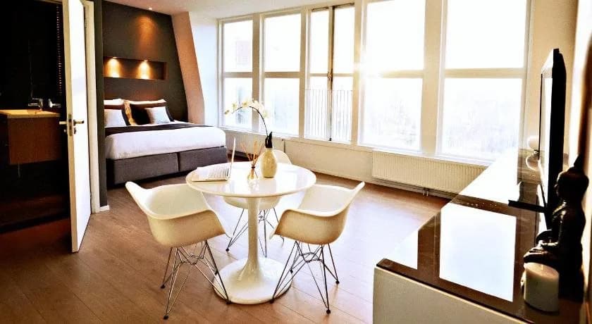 Ams Suites - photo 4