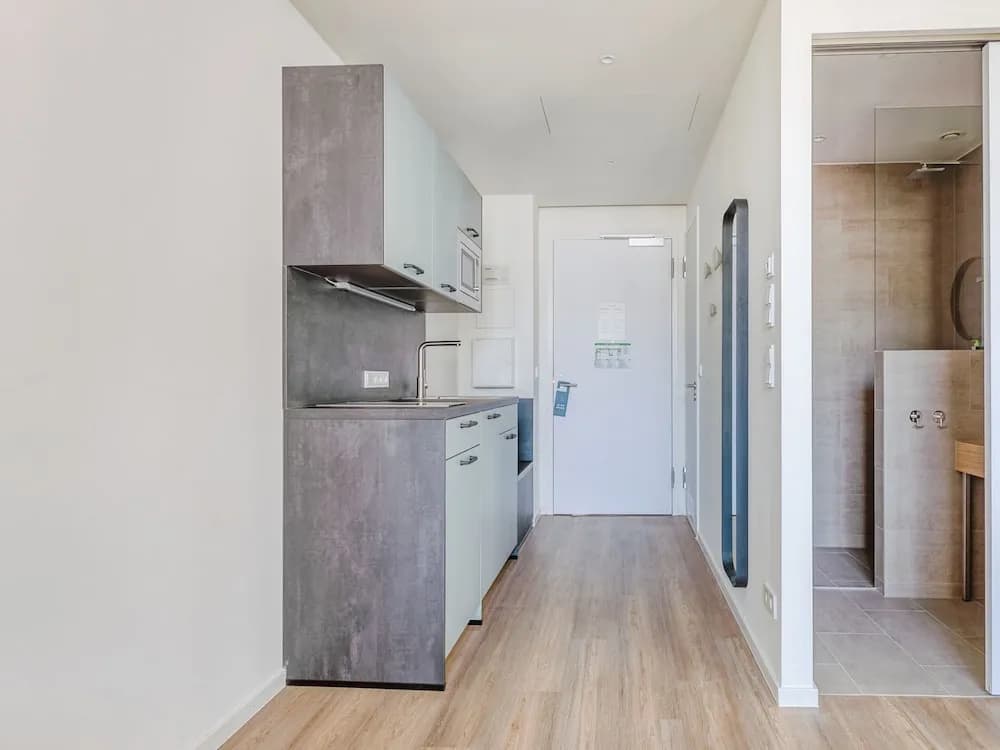Limehome Berlin Müllerstraße - photo 11