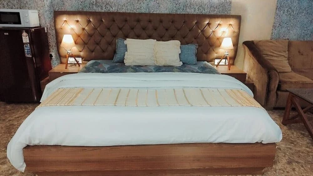 Hotel Pushpanjali - photo 5