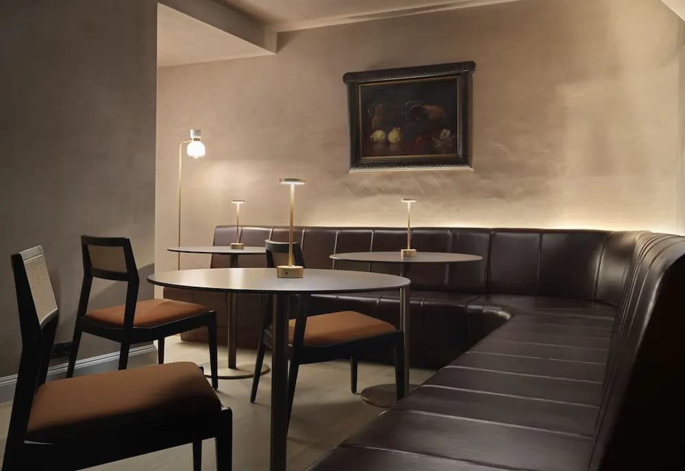 Monument Hotel - photo 24