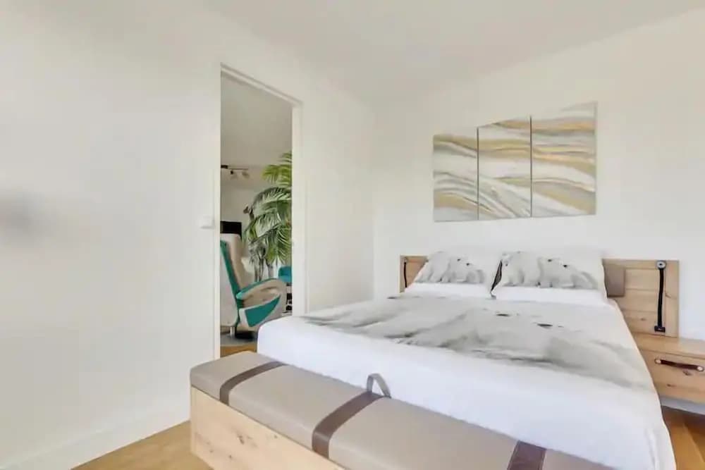 Paris luxury apartment Eiffel Tower View - photo 4