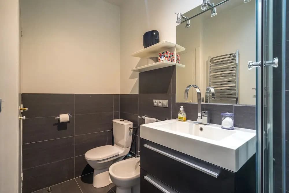 Suite Tournelles - Wifi - 5 Guests - photo 8