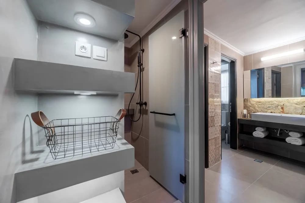 2 Mazi Suites - photo 17