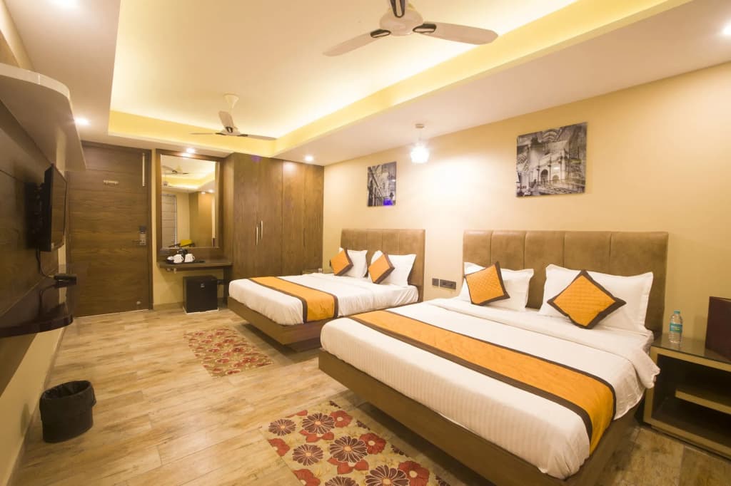 Staybook Hotel Nitya Maharani - photo 6