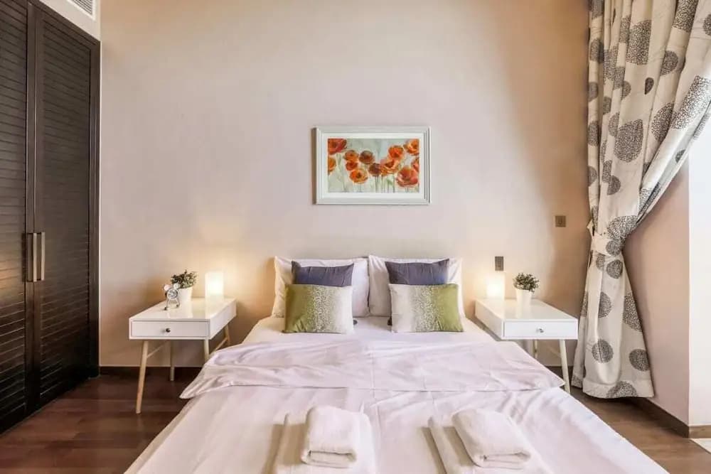 Private Beach & Pool Right on Your Doorstep! - photo 2