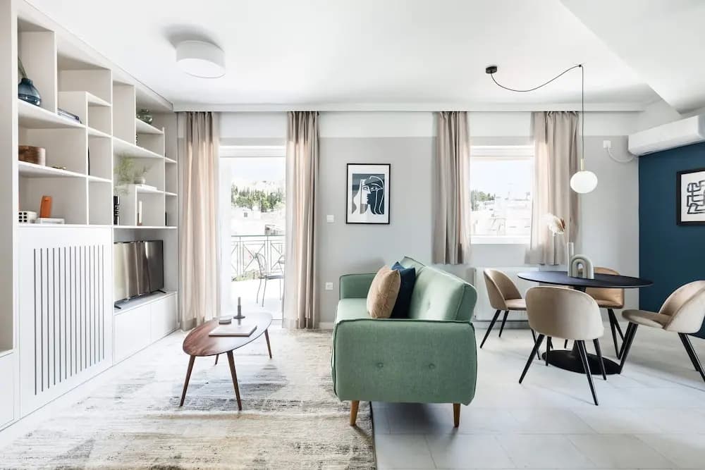 Iconic 1BR Apartment in Koukaki - photo 6