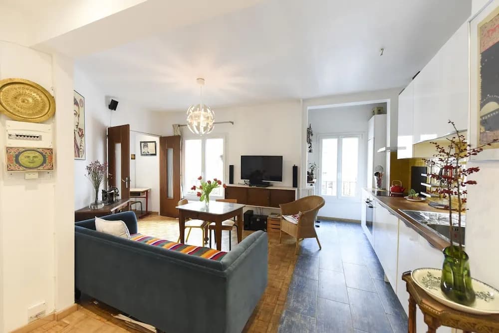 Sacre Coeur Hideaway - photo 4