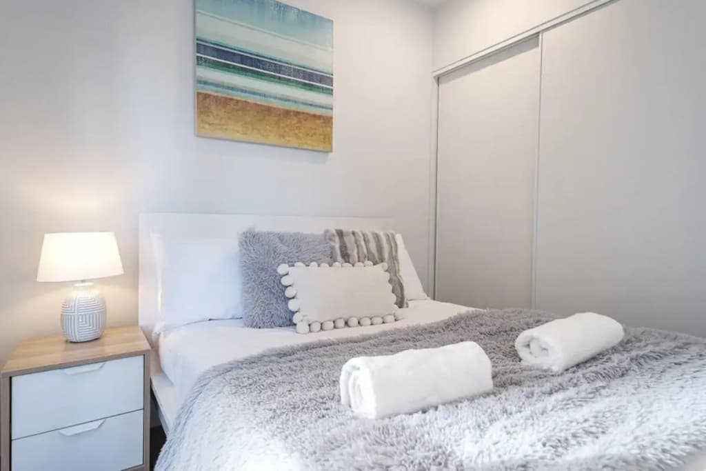 4313Elegant 1BR1BA Apt in high level - photo 5
