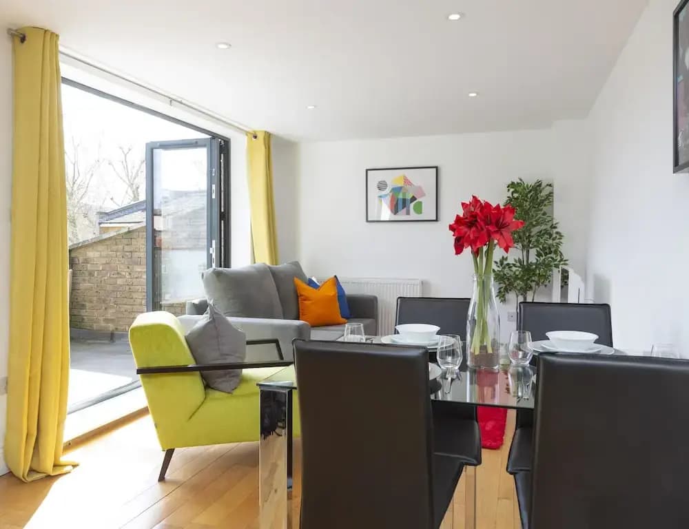 Boutique Tower Bridge Apartment - photo 29