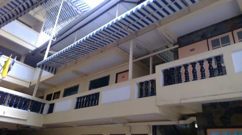B.R Inn - photo 2