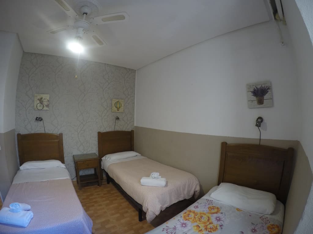 Hostal MYD Los Perales - photo 2