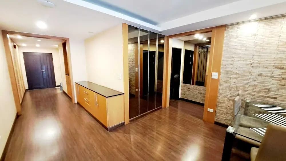 5C - 2 Bedroom Downtown Apartment With Shared Pool - photo 13