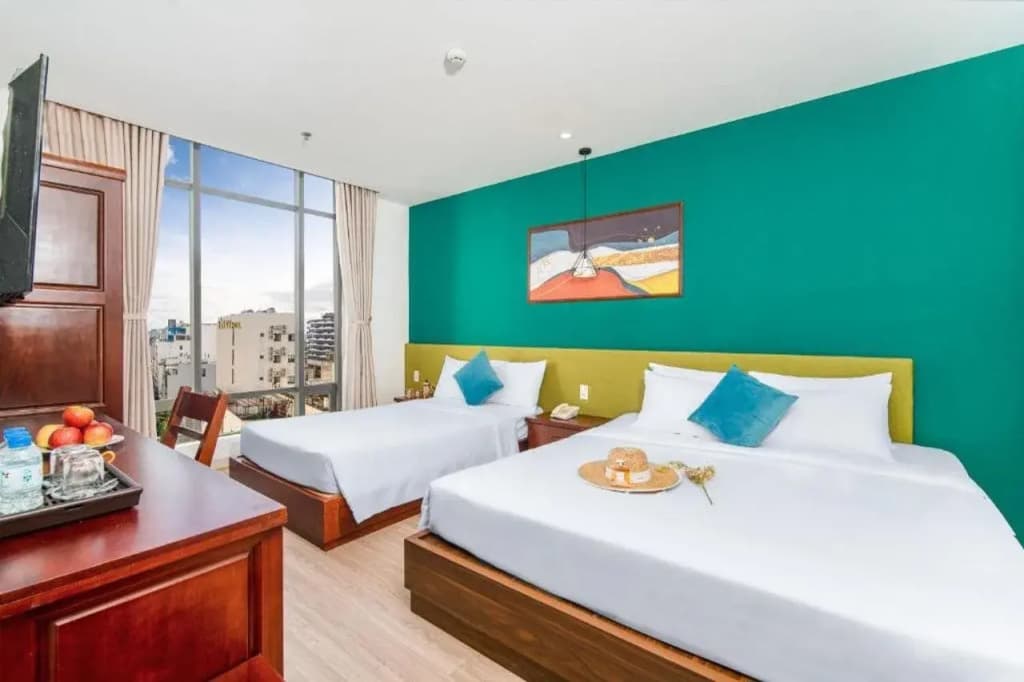 May Beach Hotel - photo 13