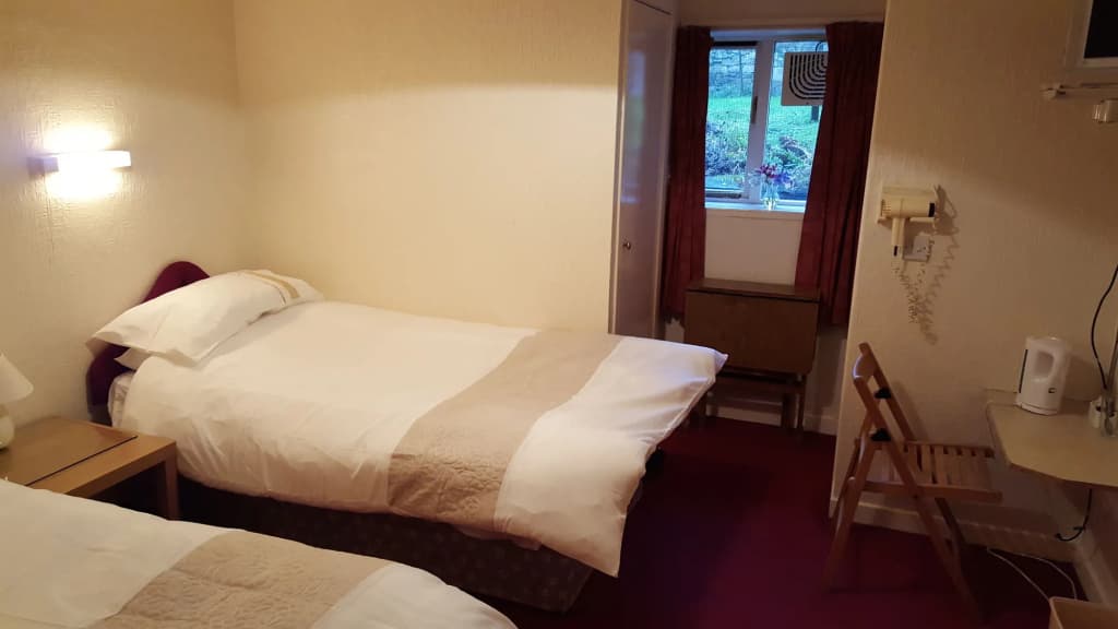 Sakura Edinburgh Guest House - photo 4