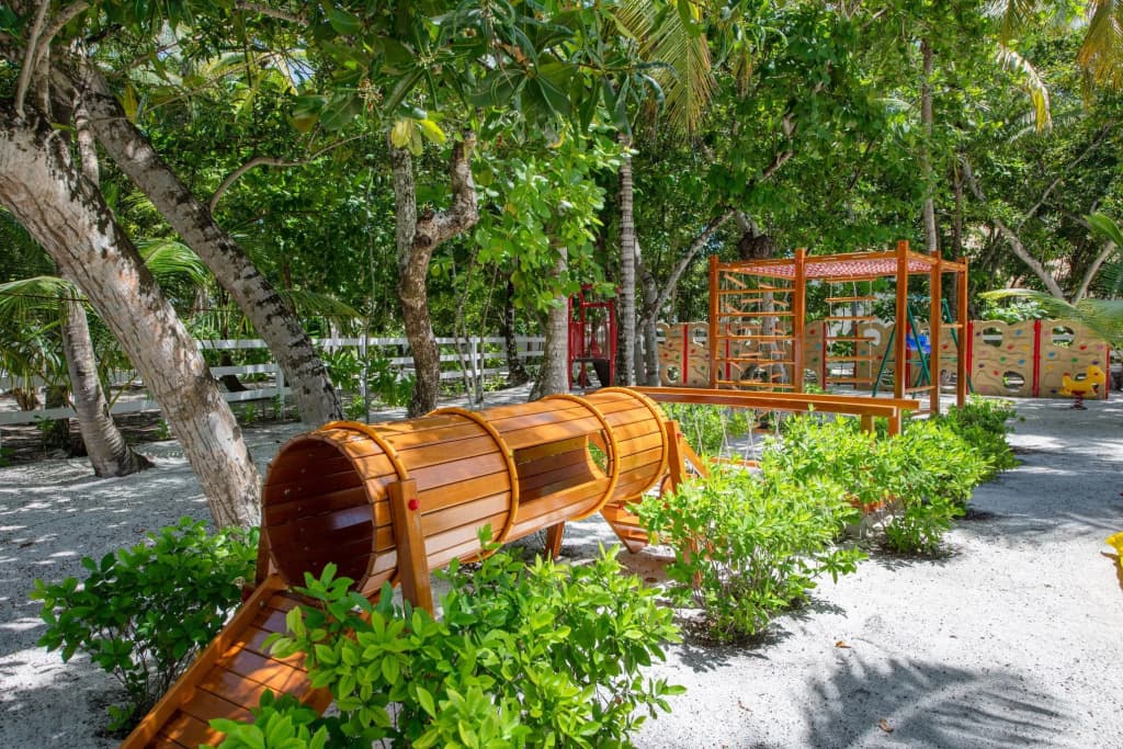 Emerald Maldives Resort & Spa - photo 24