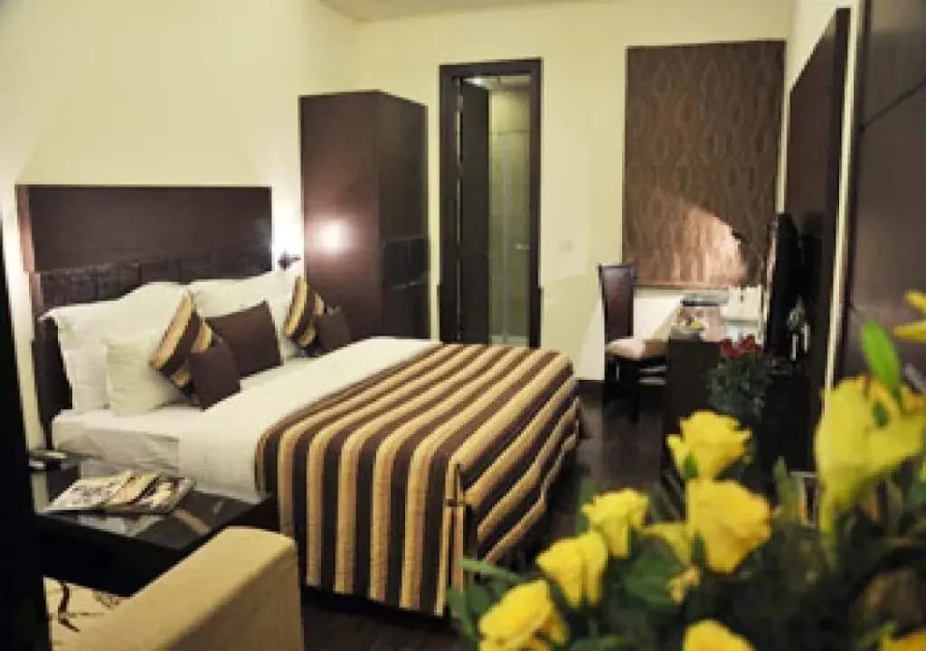 Hotel The South Hall - photo 5