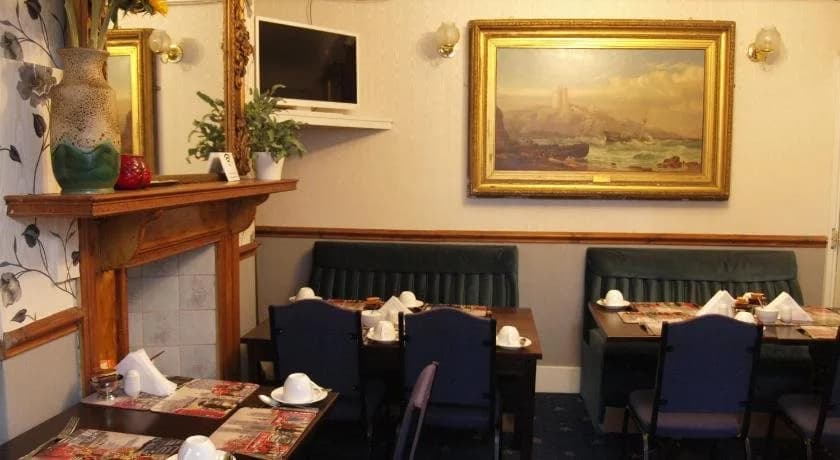 Oakley Hotel - photo 24